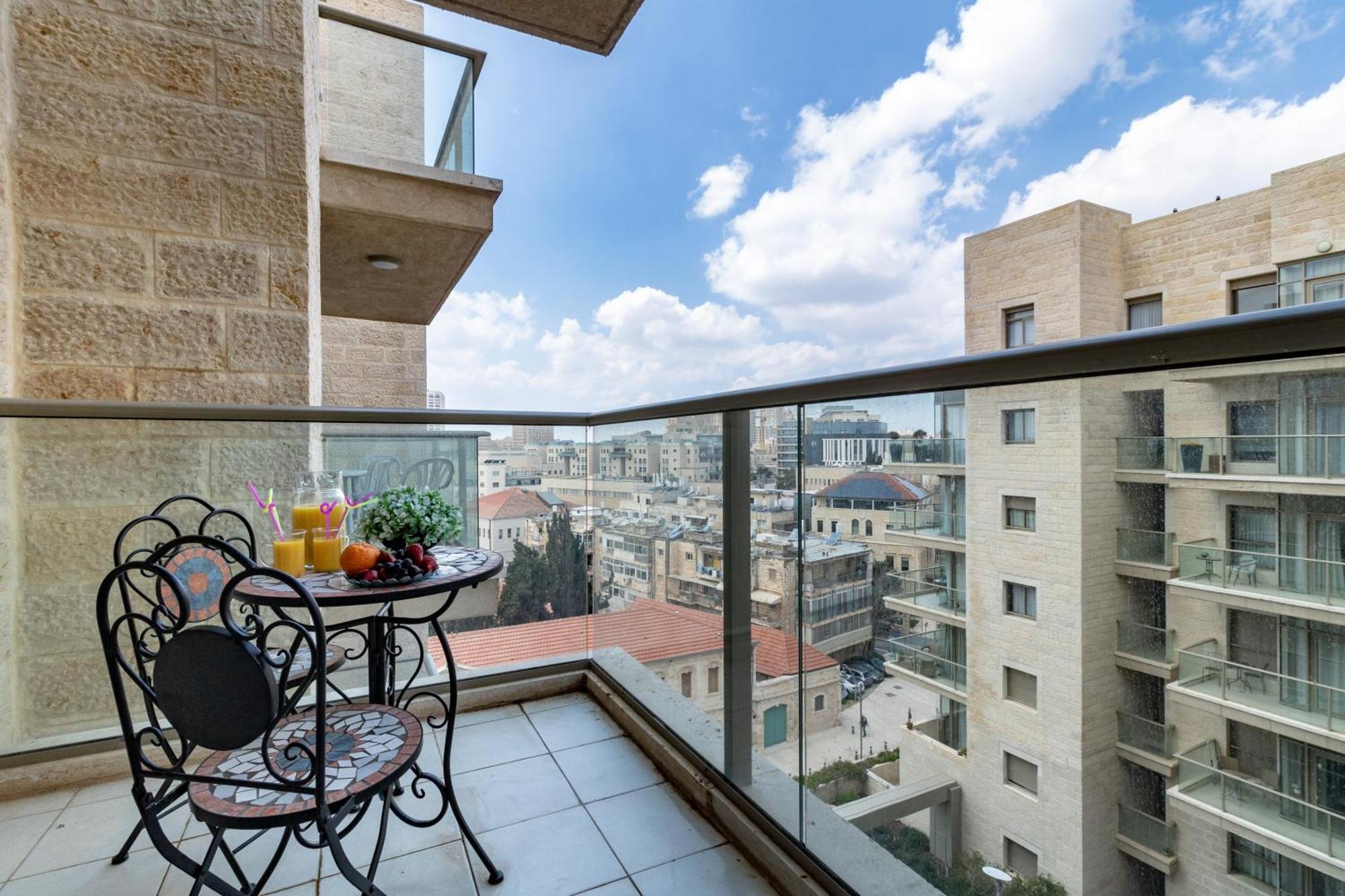 Isrentals Haneviim - Aparthotel In City Center Иерусалим Экстерьер фото